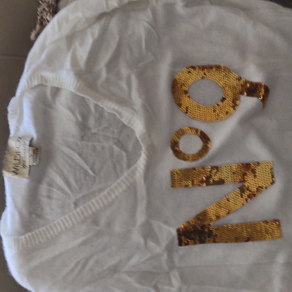 WILD FOX ANGORA SWEATER